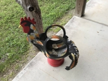 Rooster art from car tire