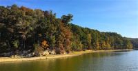 Fall colors on the Tennessee River